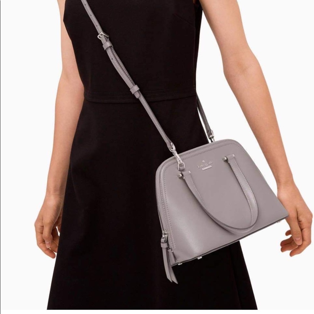 ⛔️SOLD⛔️𝗡𝗲𝘄 𝘄𝗶𝘁𝗵 𝘁𝗮𝗴 Kate Spade Small Dome Satchel